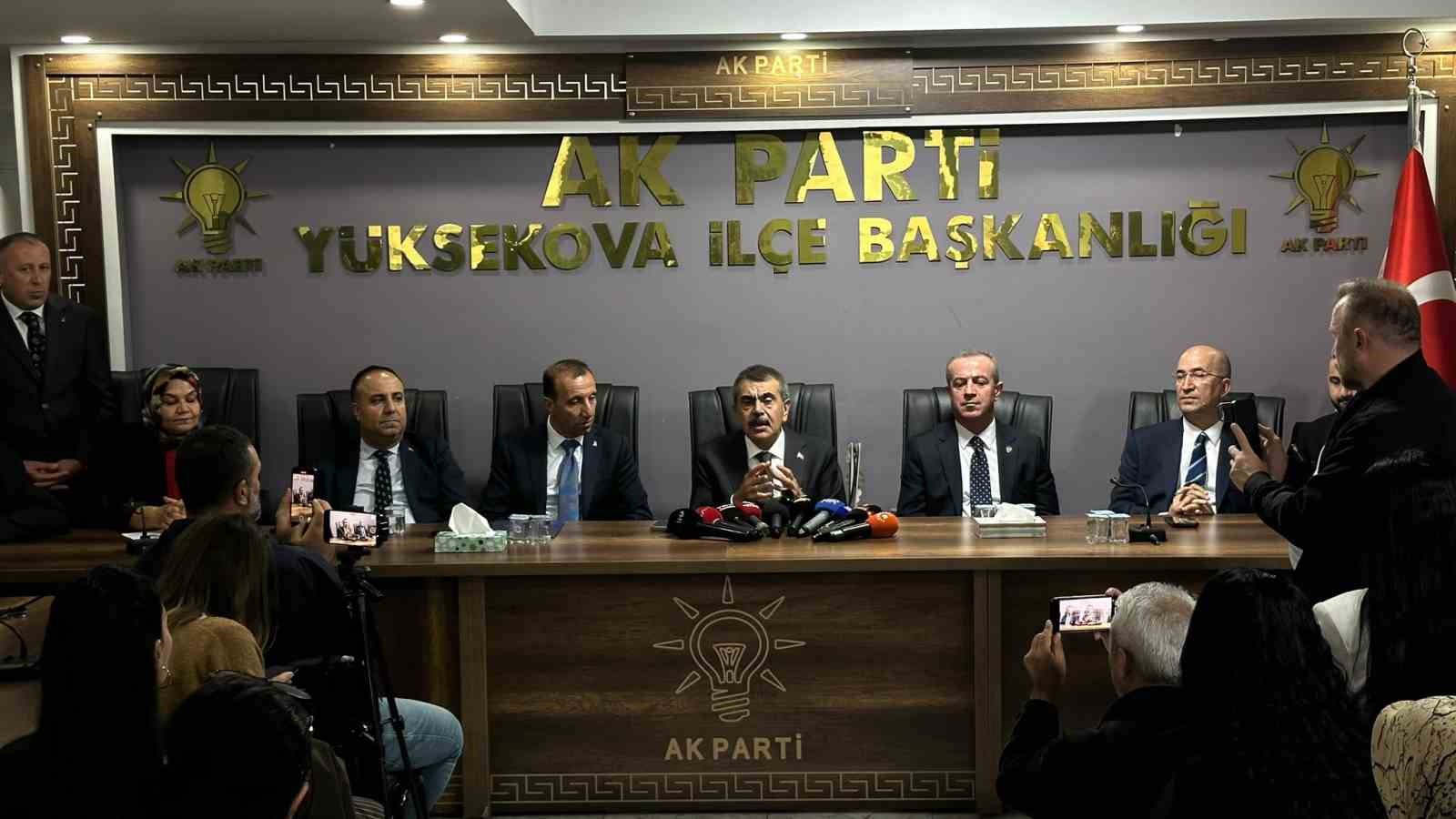 Bakan Yusuf Tekin: "O öğrencimizi kaybettik"