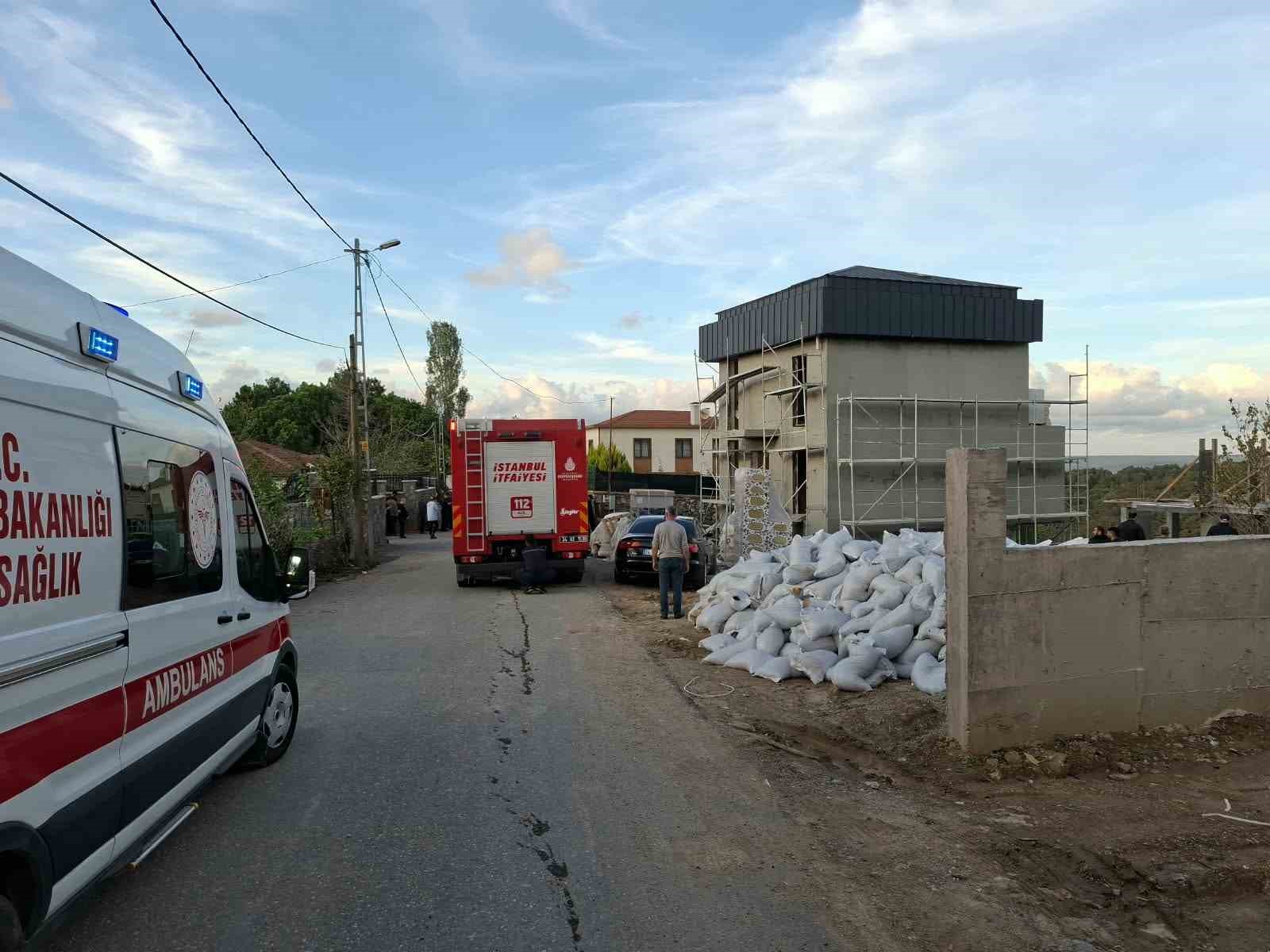 Çekmeköy’de inşaat işçisi toprak altında kaldı: 1 yaralı