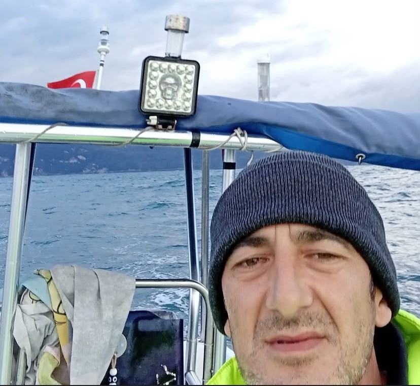 Balık avlamak için denize açılan madenciden 7 saattir haber alınamıyor