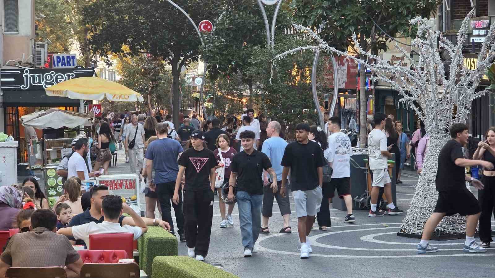 Bandırma’nın nüfusu 169 bin 476’ya yükseldi