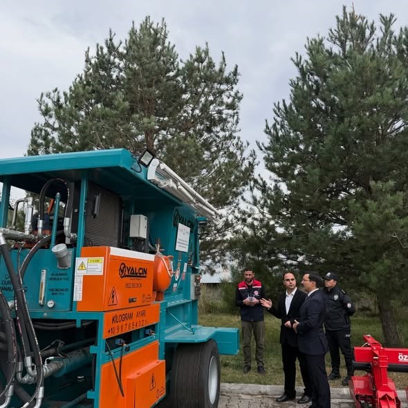 Akyaka’da tarımsal üretime makine desteği