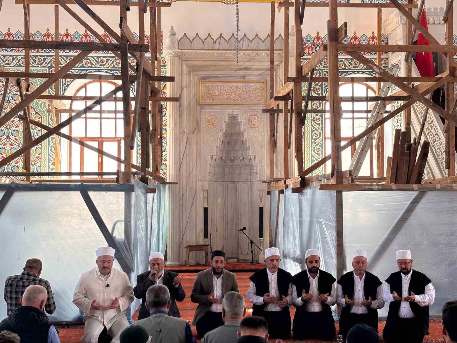 Düzce’de vefat eden din görevlileri için mevlid-i şerif okutuldu