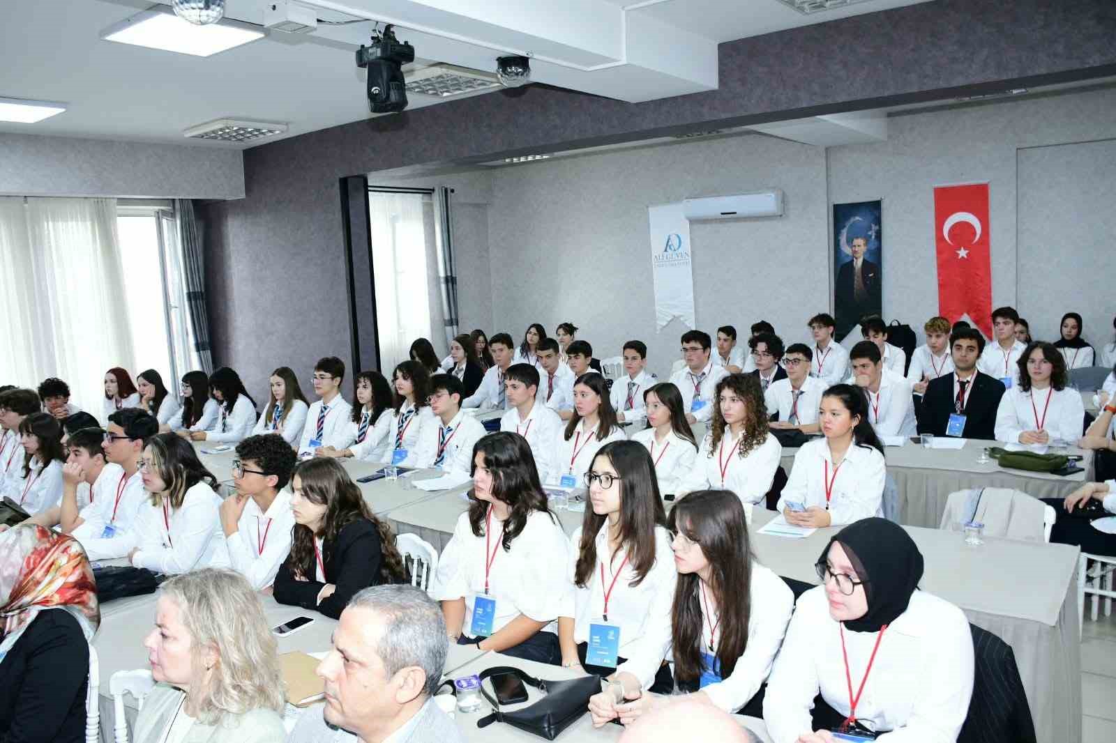 Eskişehir’de "COP31 Ulusal Gençlik İklim Çalıştayı" gerçekleştirildi