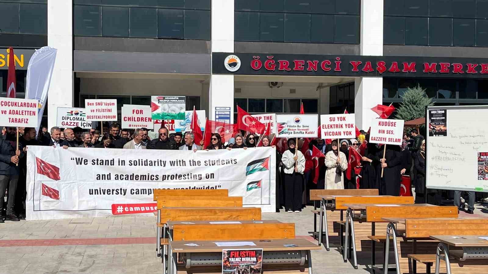 Sinop’ta Filistin’e destek programı düzenlendi