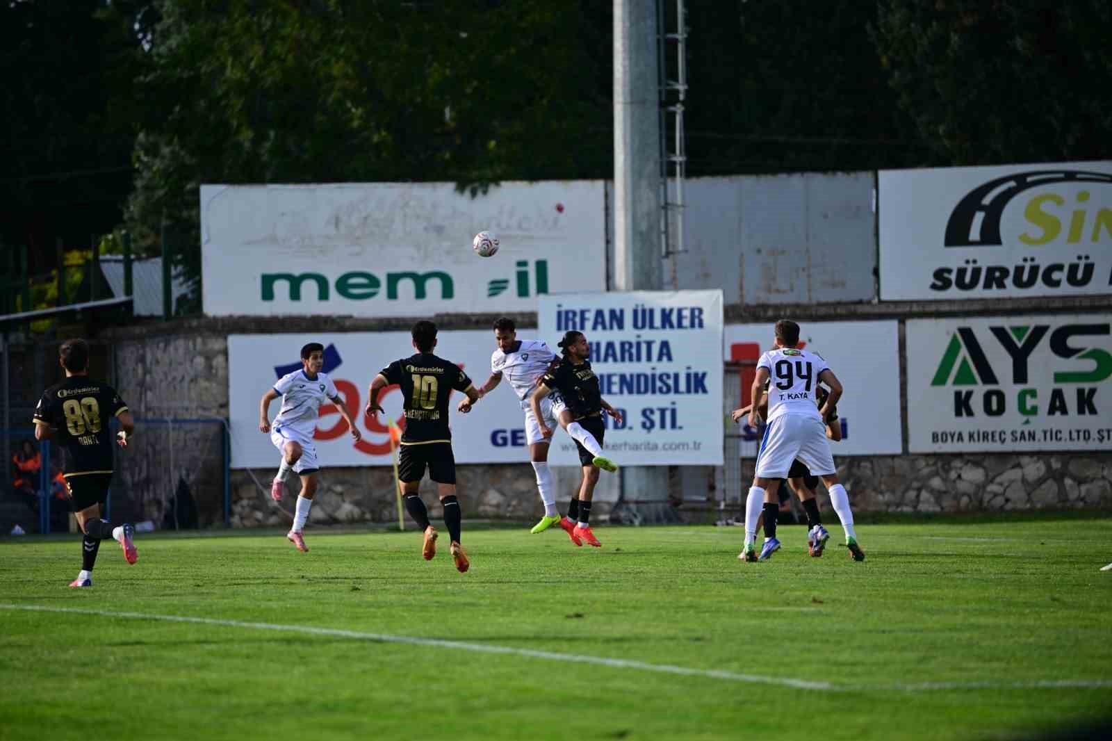 Karacabey Belediyespor penaltılarla tur atladı