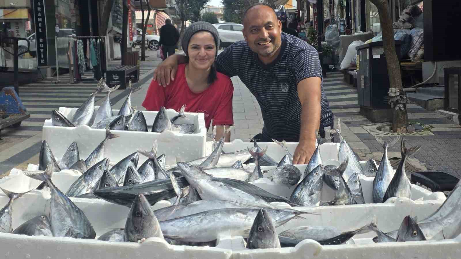 Bandırma’da palamutun fiyatı 75 liraya düştü