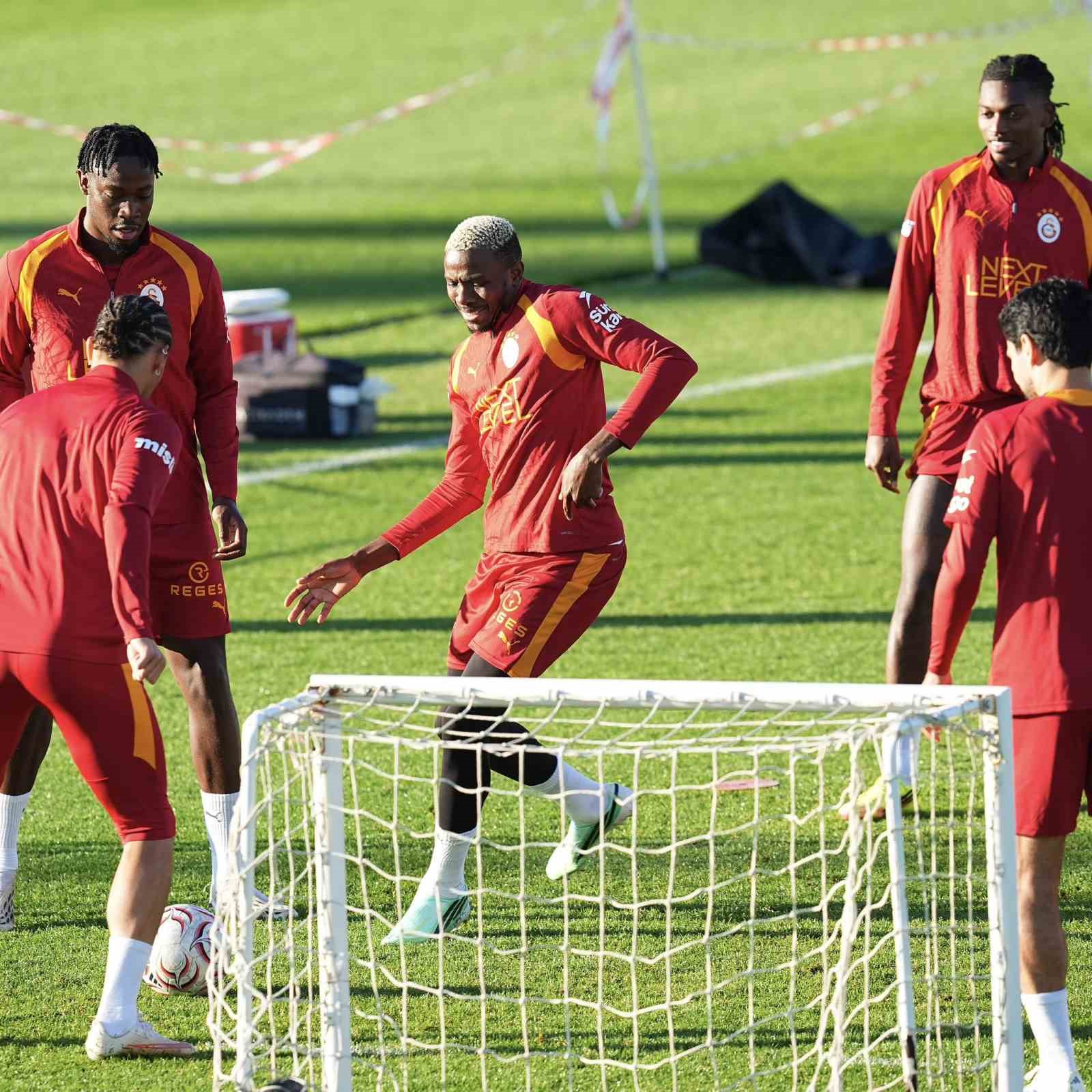 Galatasaray, Kasımpaşa maçı hazırlıklarını sürdürdü