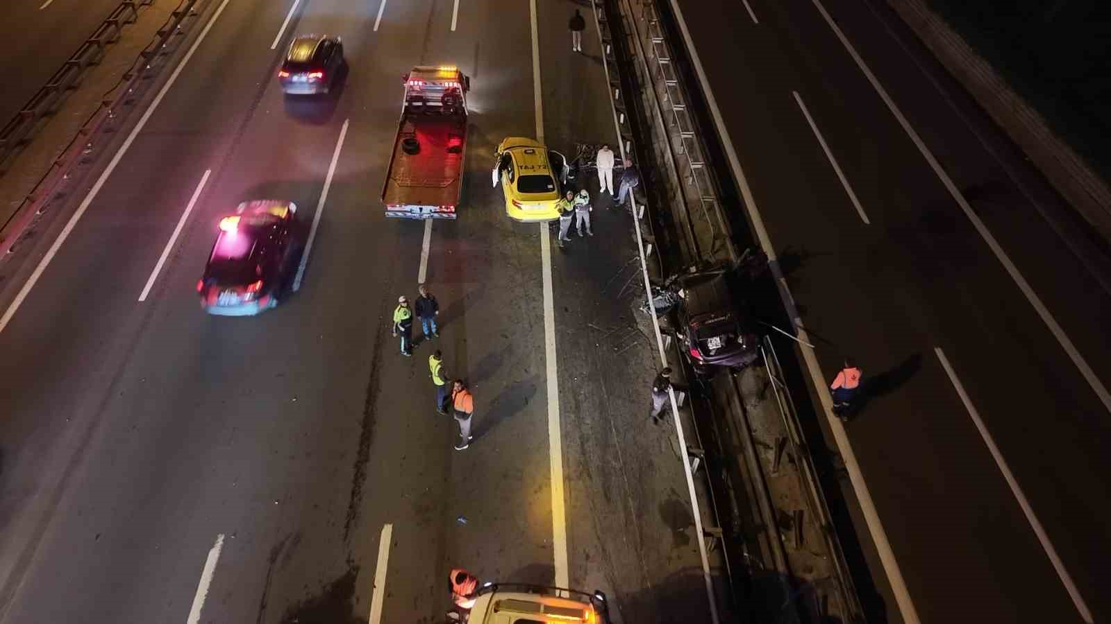 Kağıthane’de feci kaza: 1 ölü, 2 yaralı