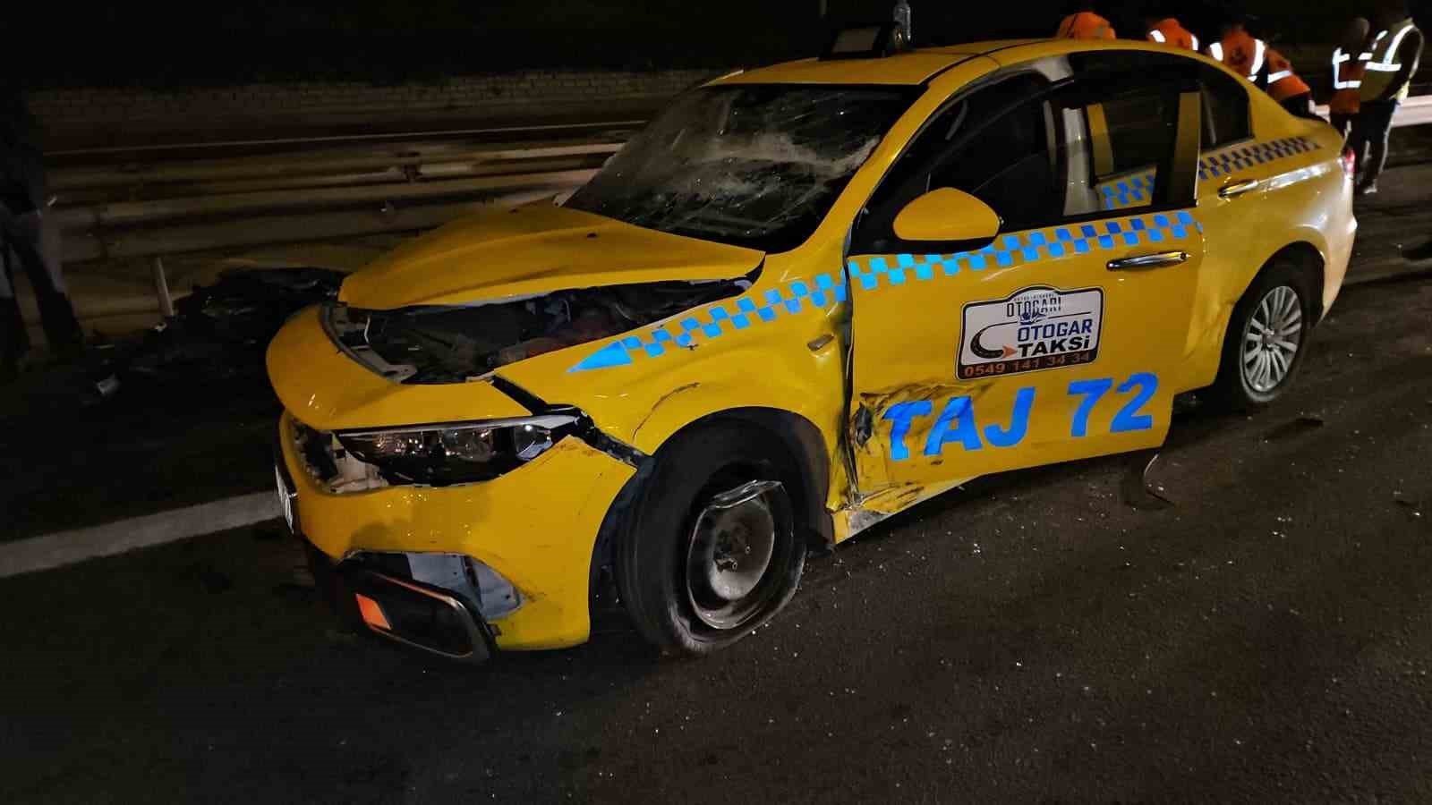 Kağıthane’de feci kaza: 1 ölü, 2 yaralı
