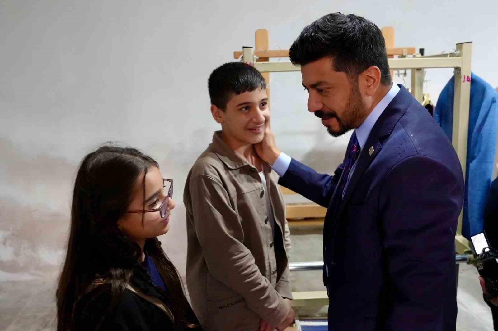 MEB Hayat Boyu Öğrenme Genel Müdürü, Şırnak’ta hayat boyu öğrenme faaliyetlerini inceledi