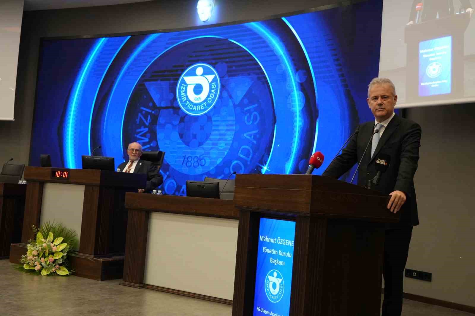 İZTO Başkanı Özgener güven tazeledi
