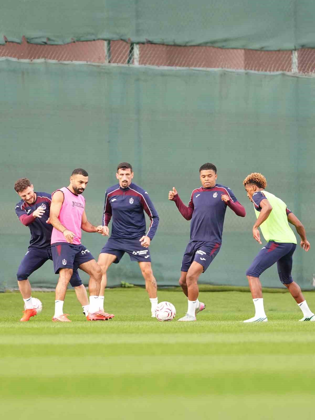 Trabzonspor’da Samsunspor maçı hazırlıkları sürüyor