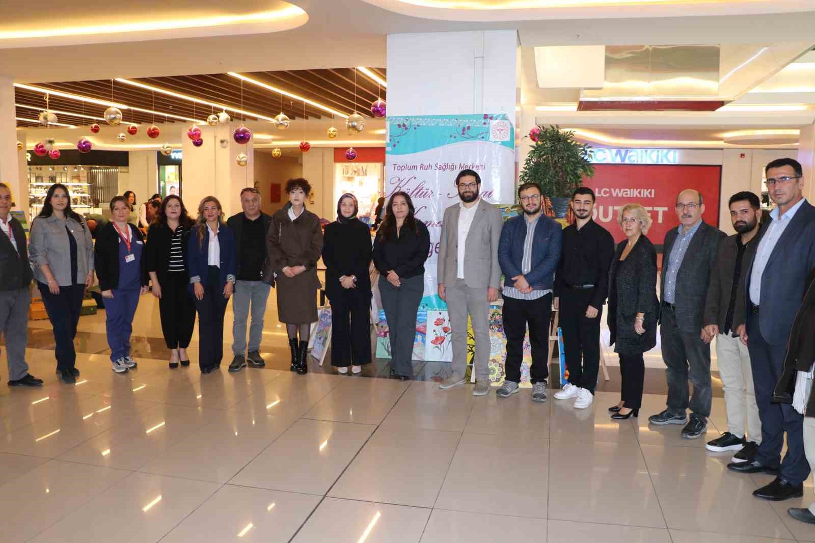 Erzincan’da el emeği ürünler sergilendi