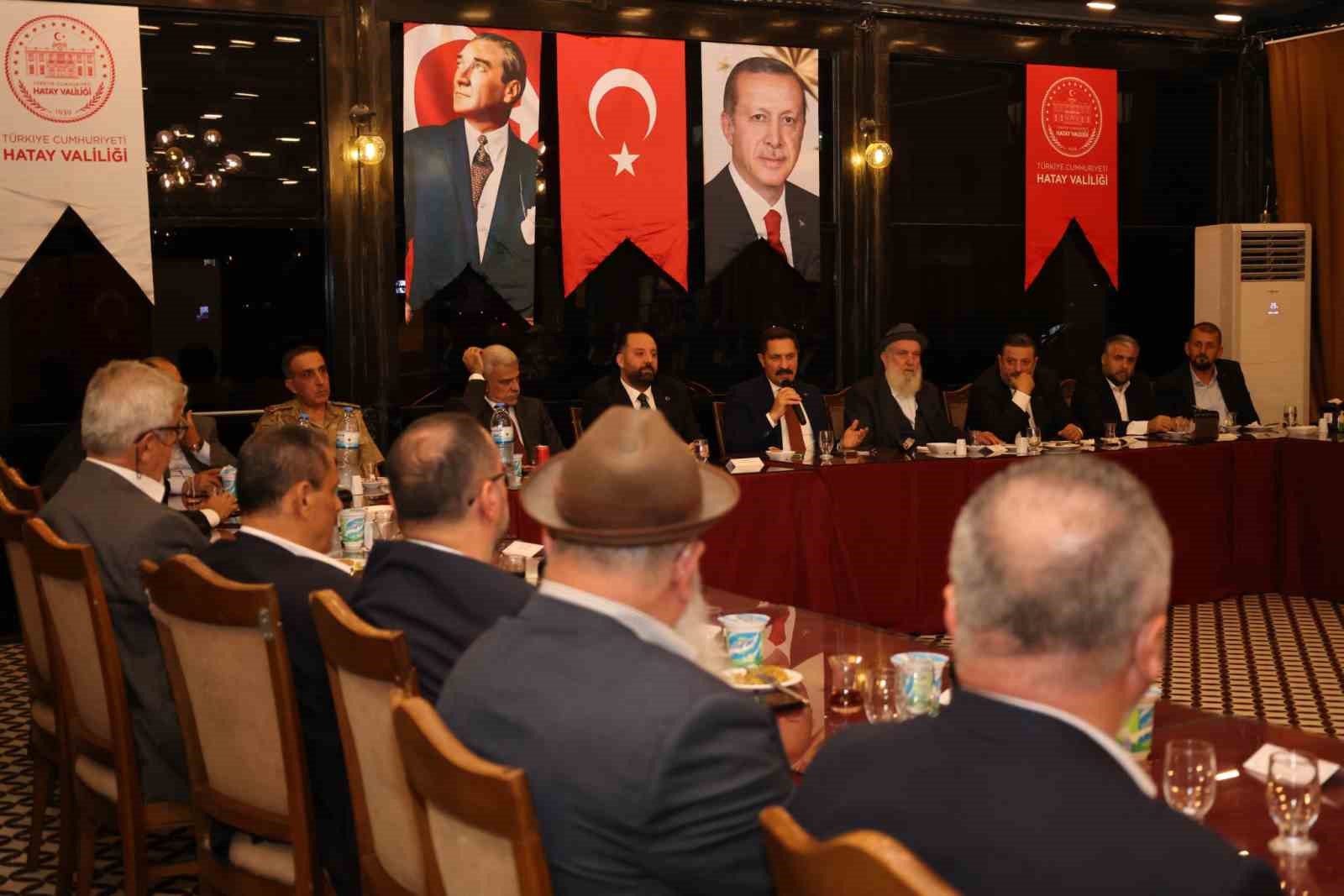 Vali Masatlı kanaat önderleriyle bir araya geldi