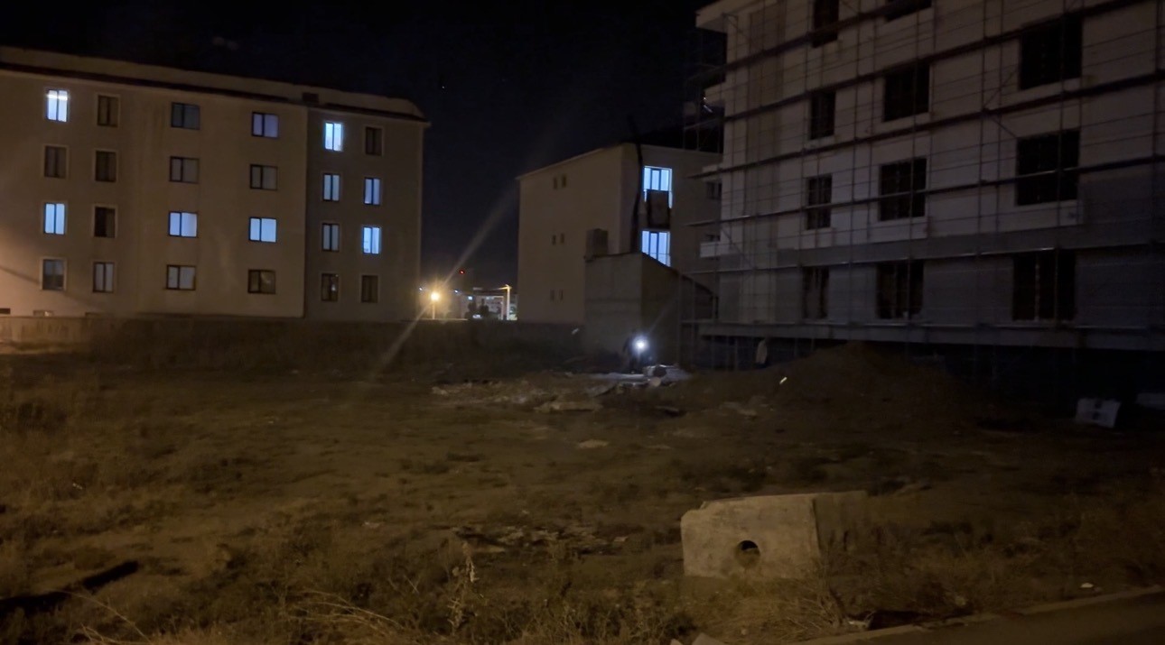 Yüksekova’da 10 saatlik kabus mutlu bitti: Kayıp Efe kamyonet kasasında uyurken bulundu