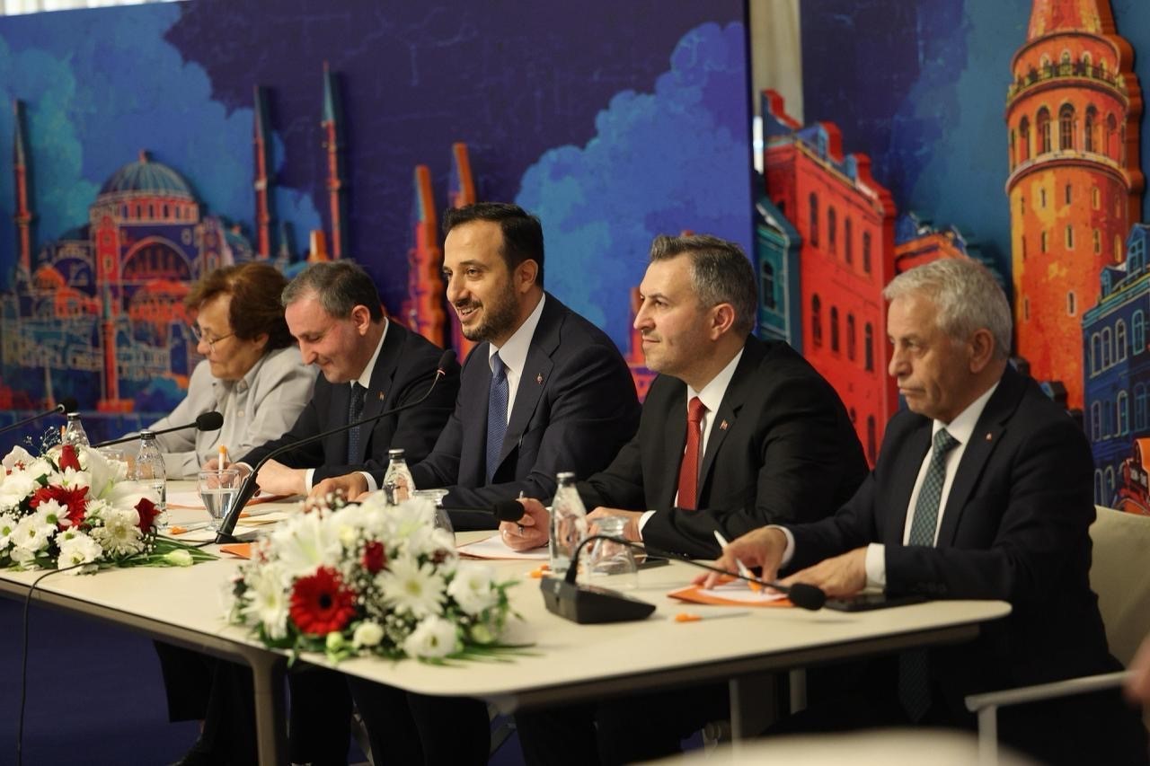 "İstanbul’u Dinliyoruz" Sultanbeyli’den başladı