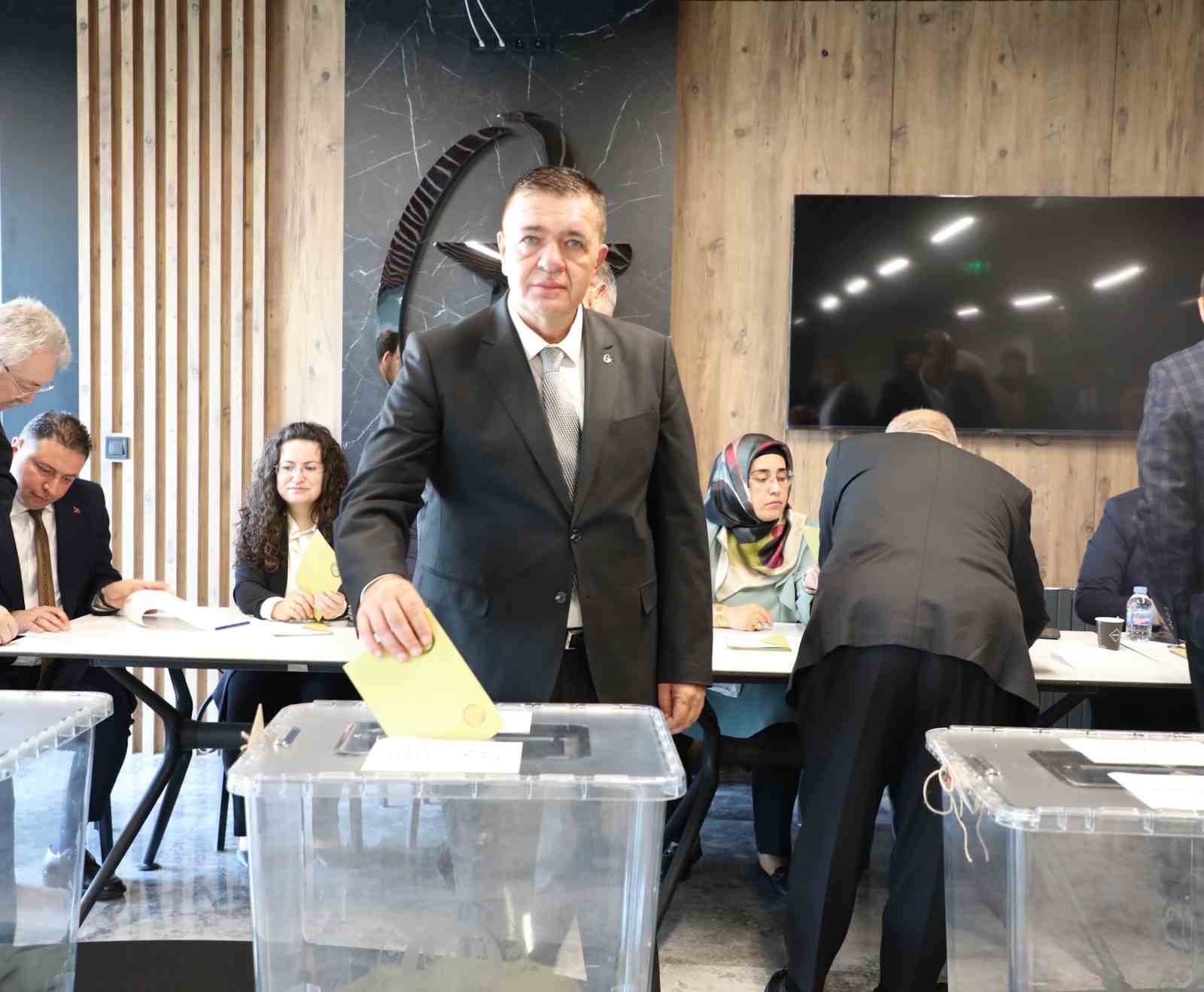 GTB’de Tiryakioğlu ve Akıncı yeniden başkanlığa seçildi