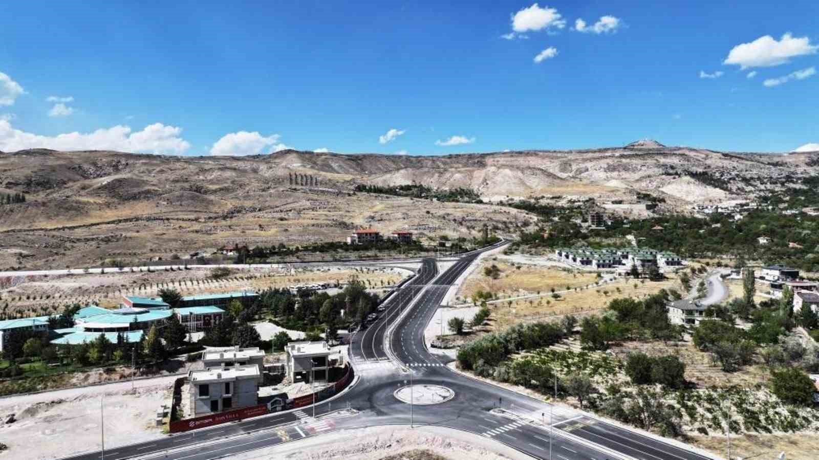 Başkan Çolakbayrakdar: "Kayseri’nin trafik yükünü akıllı kavşaklarla hafifletiyoruz"