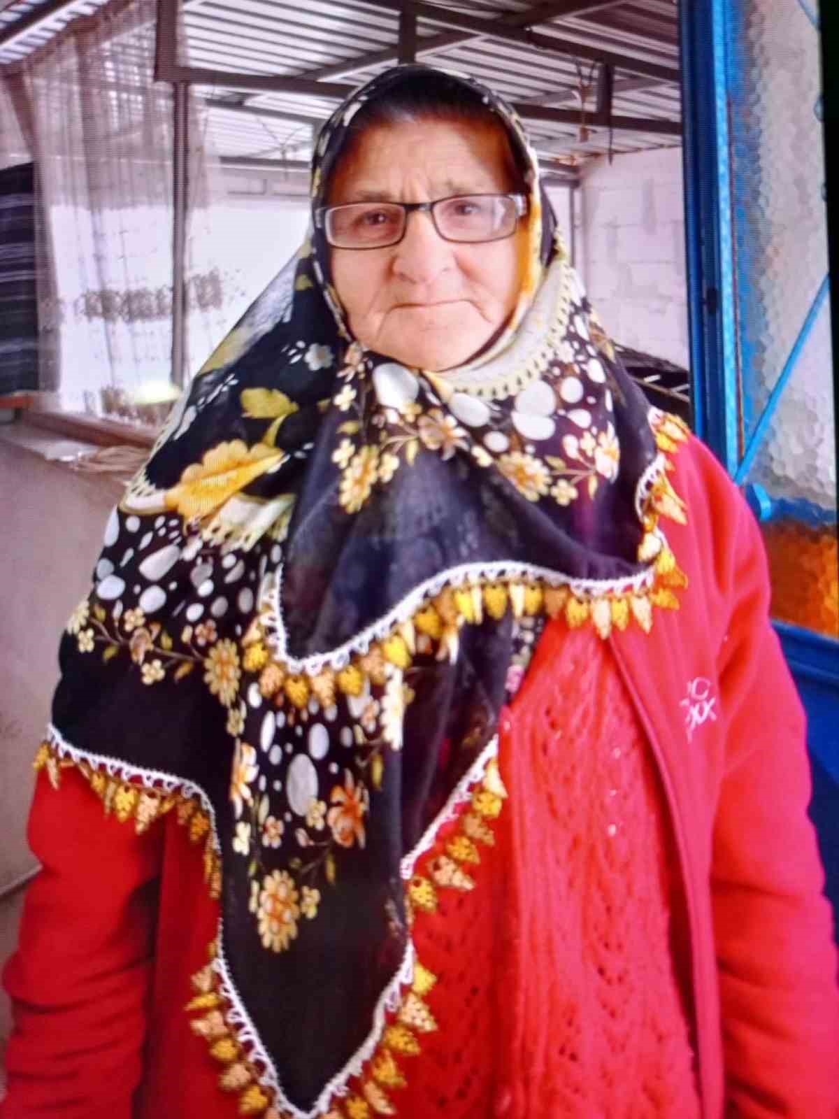 İki gündür haber alınamayan yaşlı kadın için 200 kişilik ekip seferber oldu