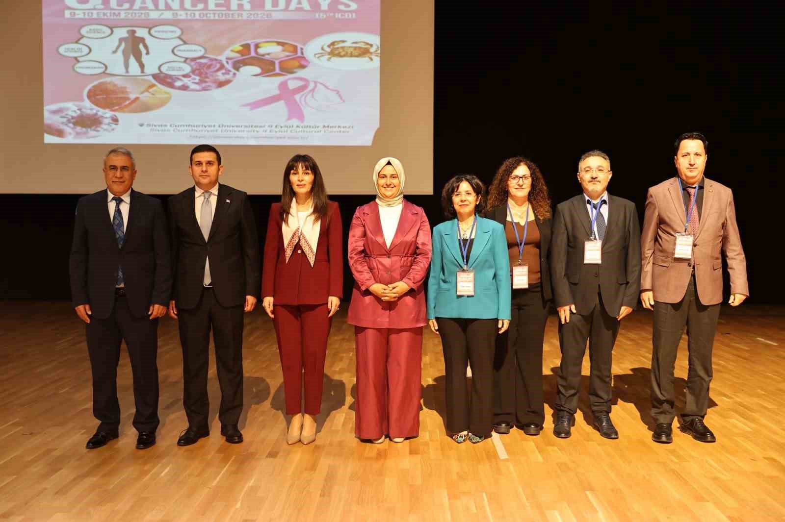 Kanserle mücadelede bilimsel iş birliği Sivas’ta ele alındı