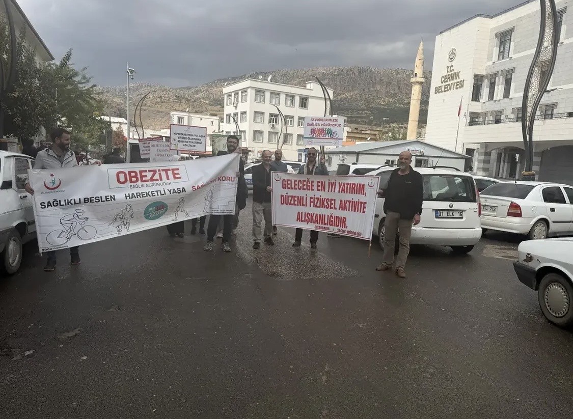 Obeziteye dikkat çekmek için yürüdüler