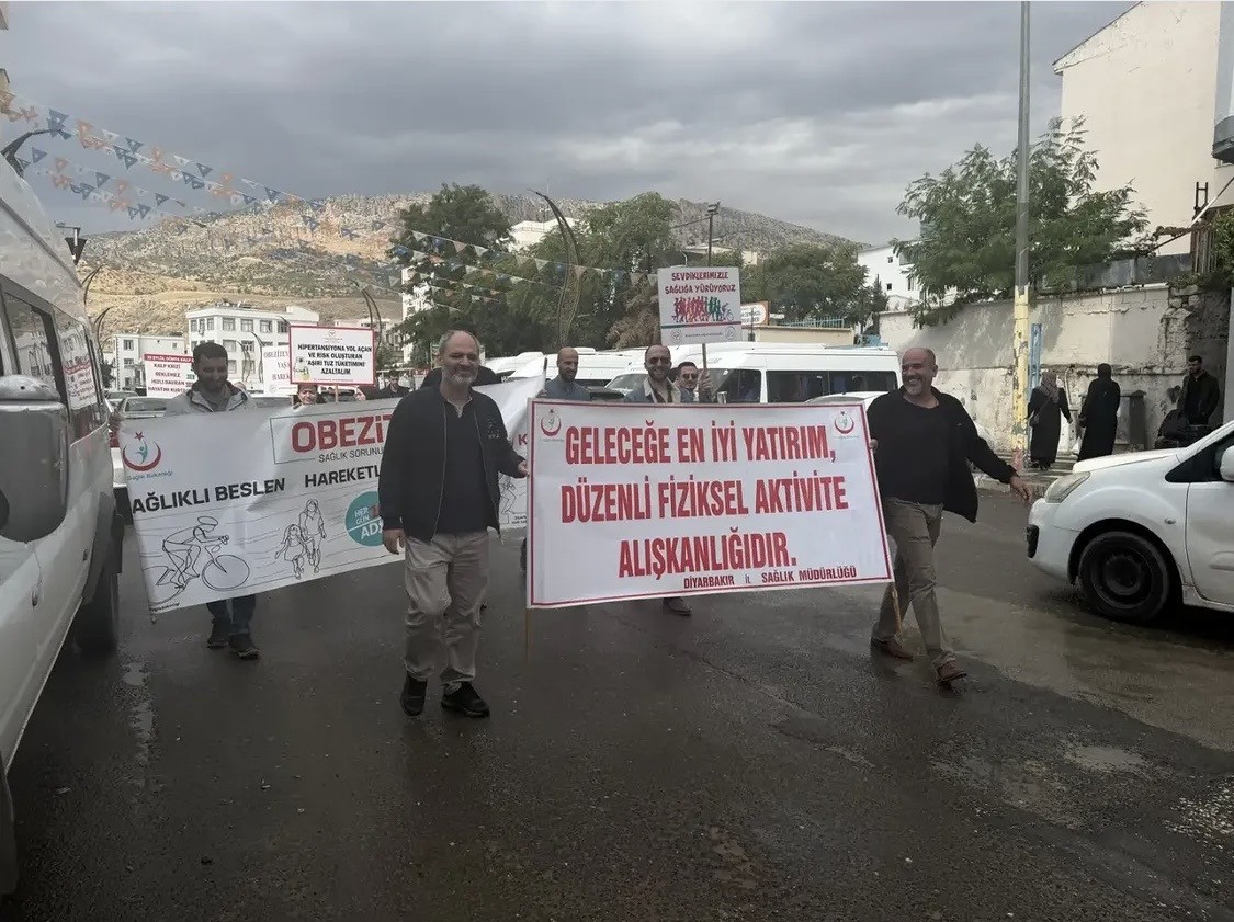 Obeziteye dikkat çekmek için yürüdüler