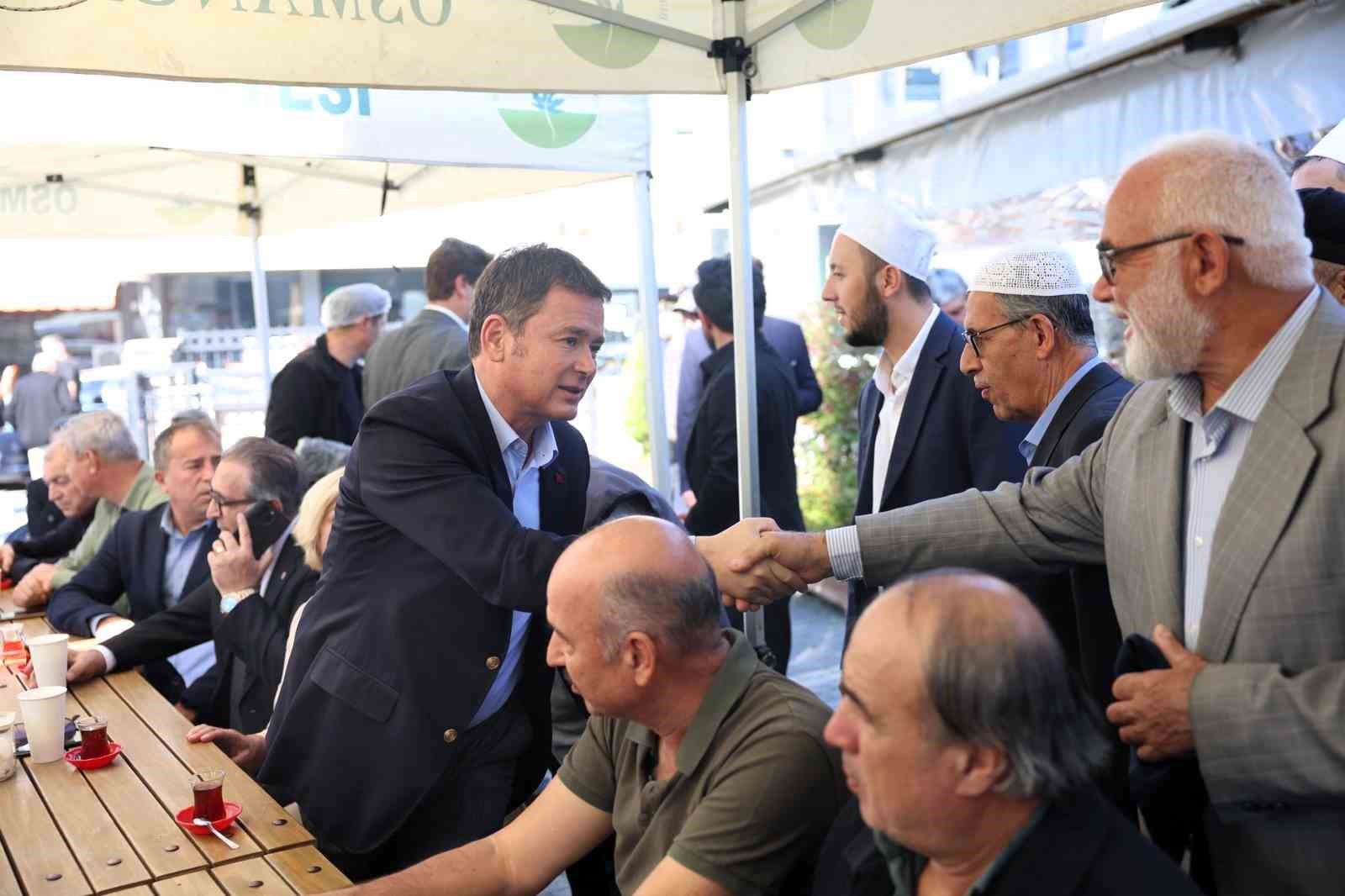 Başkan Erkan Aydın mahallelerin sesine kulak veriyor