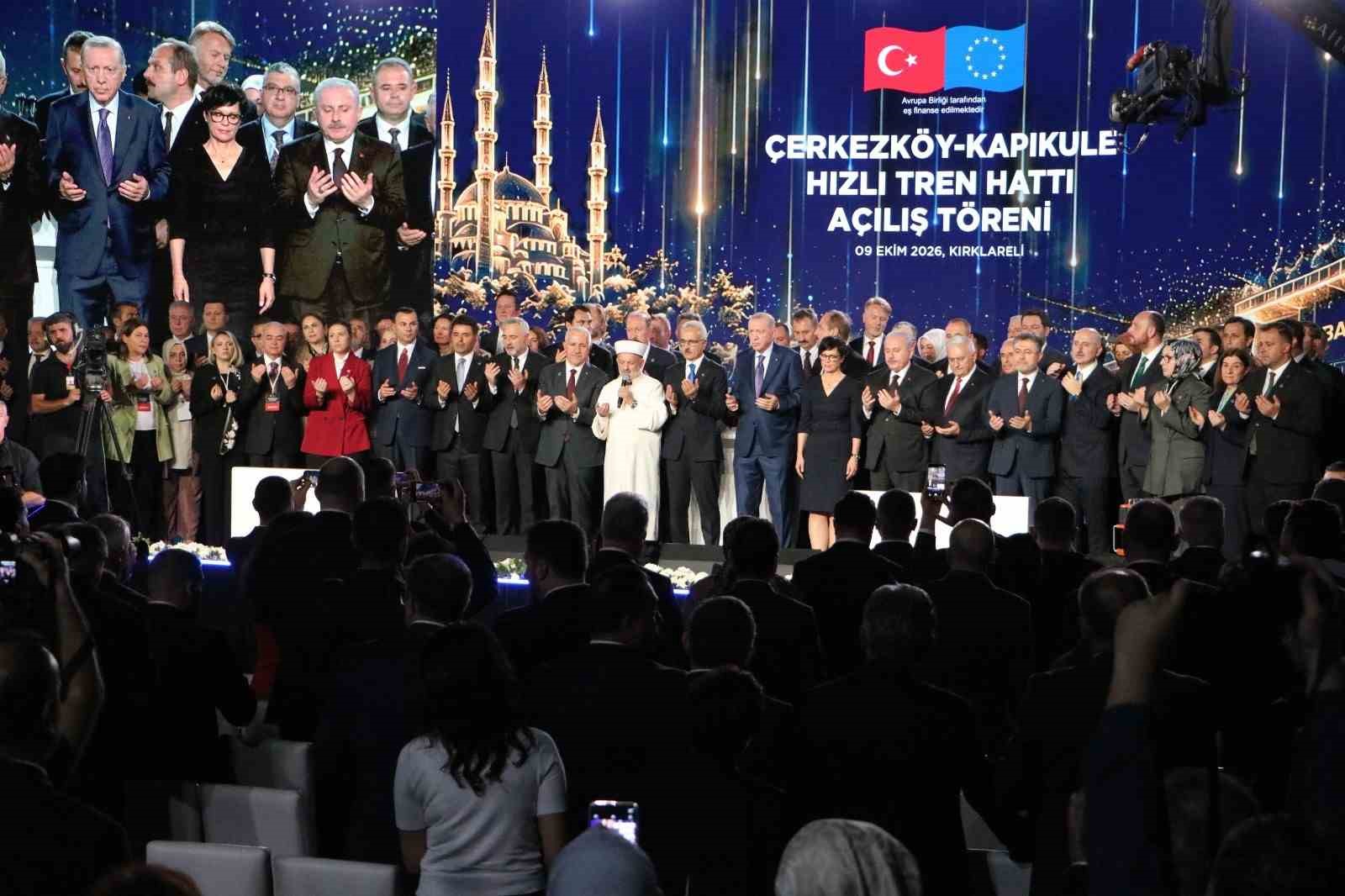 Cumhurbaşkanı Erdoğan: "Muhalefet para kulelerinin hesabını versin"