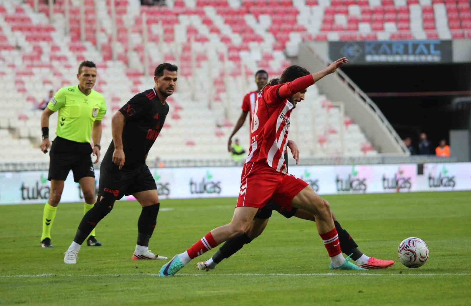 Trendyol 1. Lig: Sivasspor: 4 - Pendikspor: 1