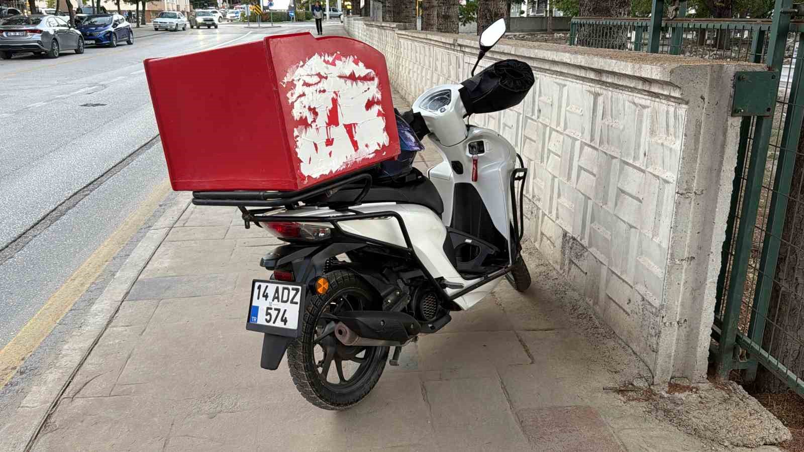 Bolu’da otomobille çarpışan motosikletin sürücüsü yaralandı