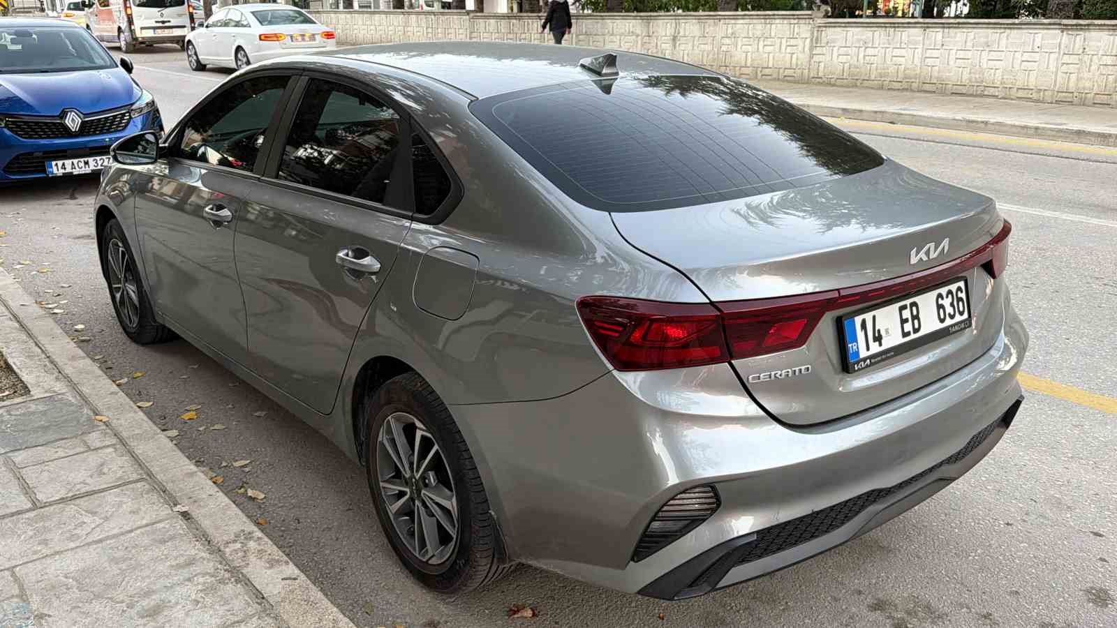 Bolu’da otomobille çarpışan motosikletin sürücüsü yaralandı