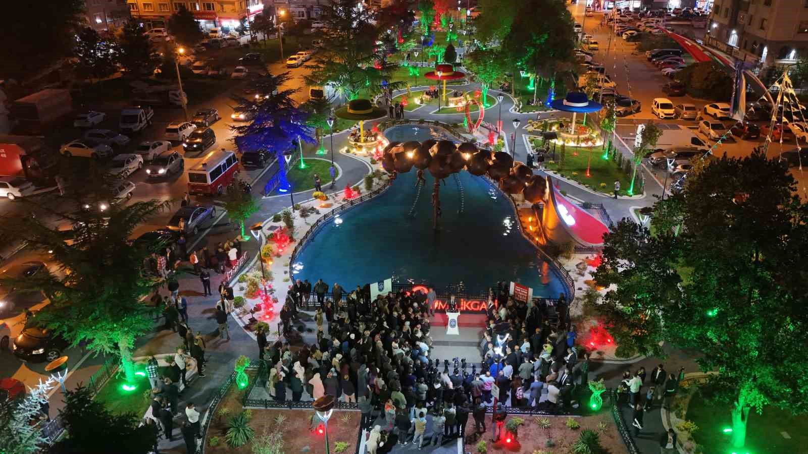 Başkan Palancıoğlu vefat eden özel kalem müdürünün ismi verilen parkın açılışında duygusal anlar yaşadı