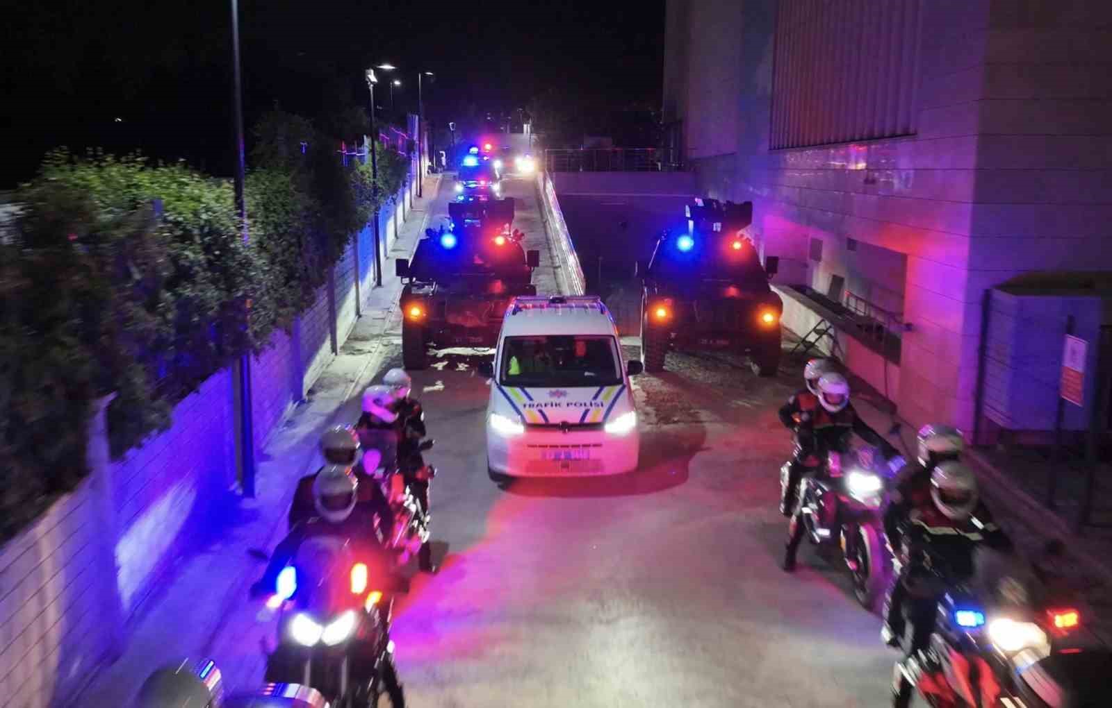 Elazığ’da tefecilik operasyonunda 4 tutuklama