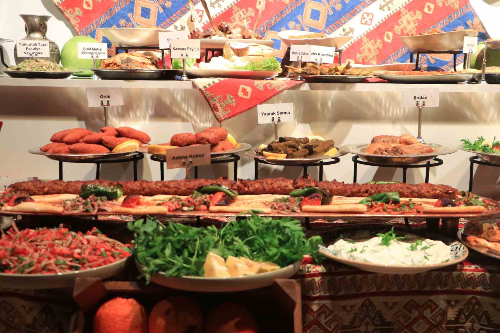 Adana Lezzet Festivali’nin gala gecesi düzenlendi