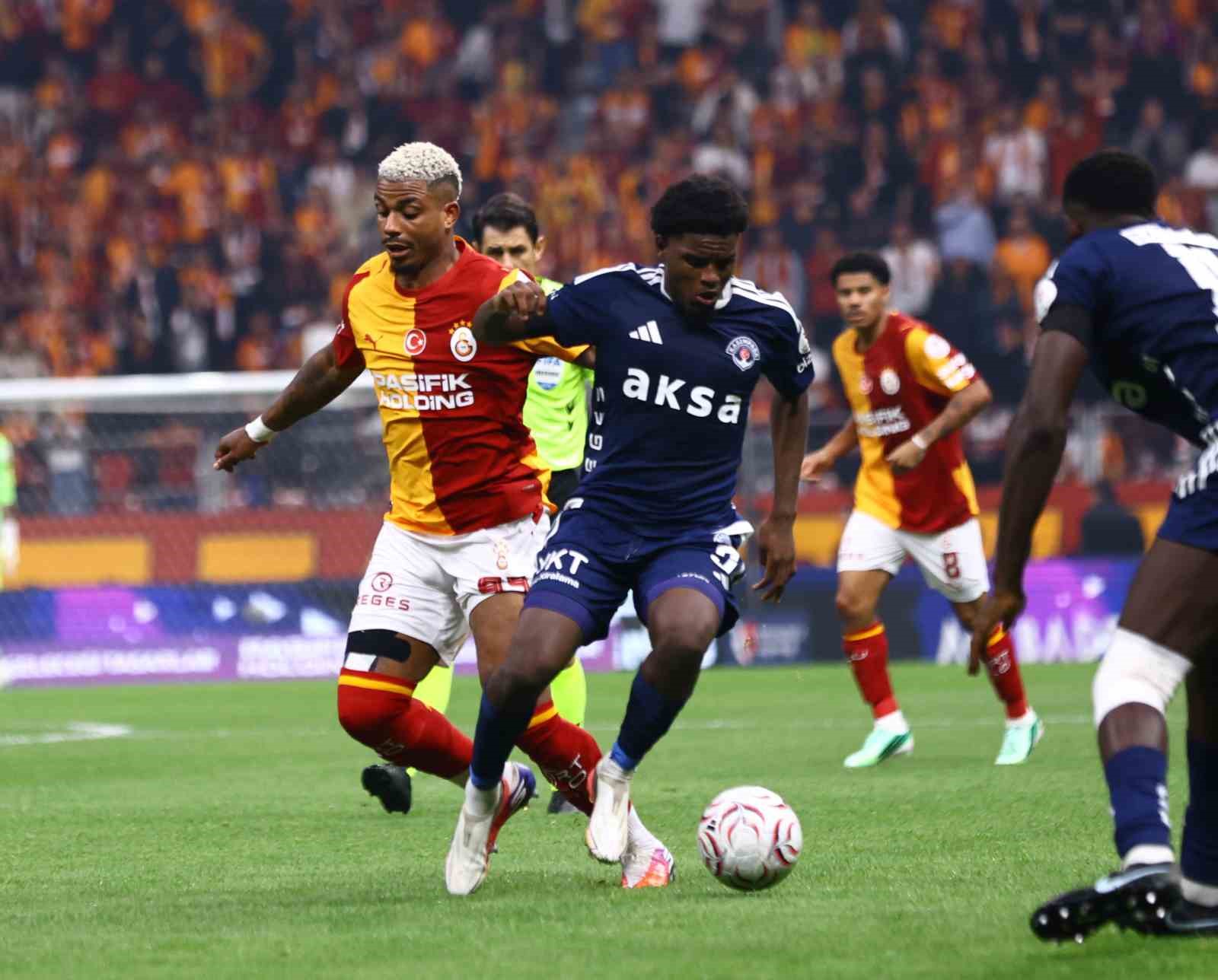 Trendyol Süper Lig: Galatasaray: 3 - Kasımpaşa: 1 (Maç sonucu)