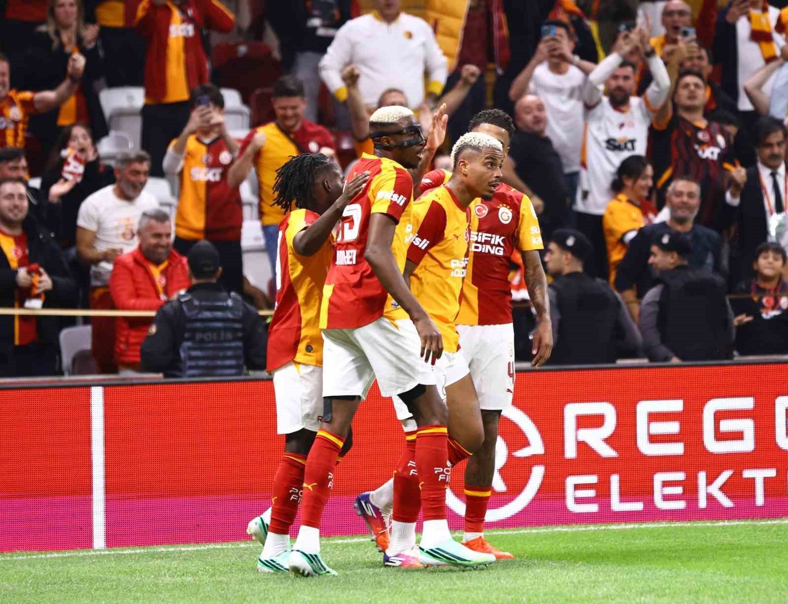 Trendyol Süper Lig: Galatasaray: 3 - Kasımpaşa: 1 (Maç sonucu)