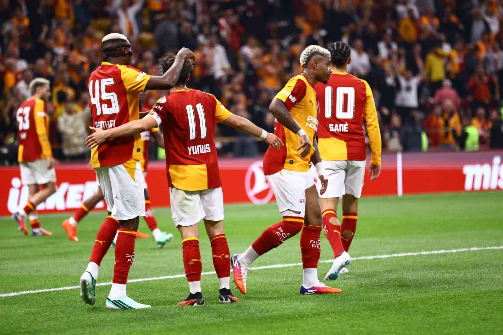 Trendyol Süper Lig: Galatasaray: 3 - Kasımpaşa: 1 (Maç sonucu)