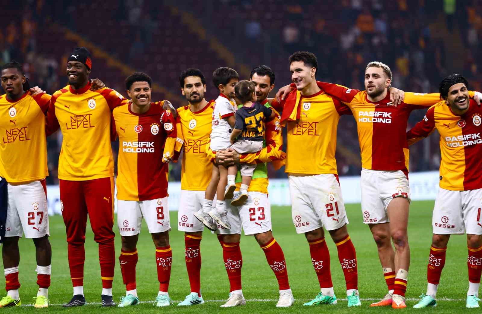 Trendyol Süper Lig: Galatasaray: 3 - Kasımpaşa: 1 (Maç sonucu)