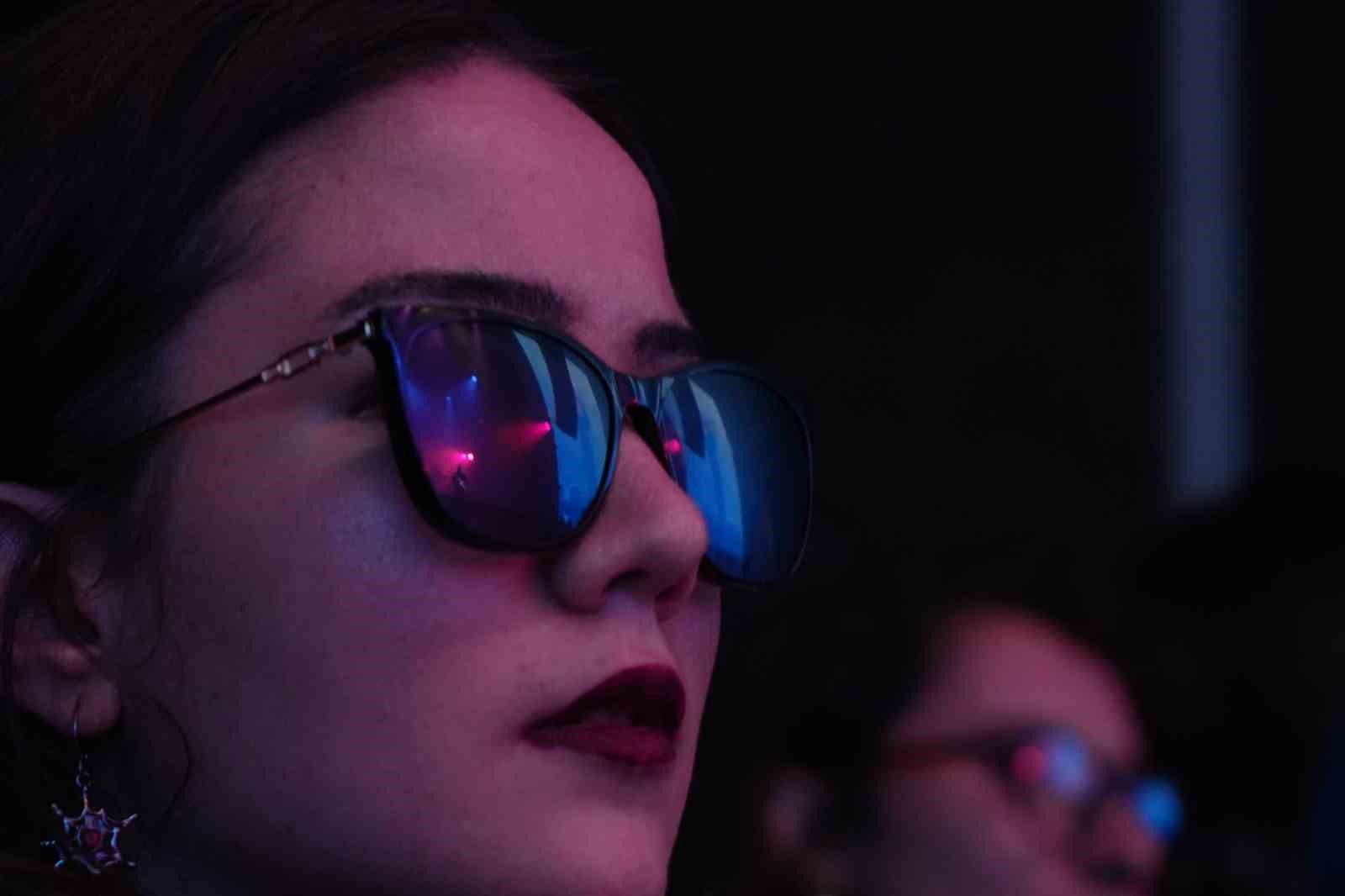 Bolu’da Athena 15 bini aşkın öğrenciye konser verdi