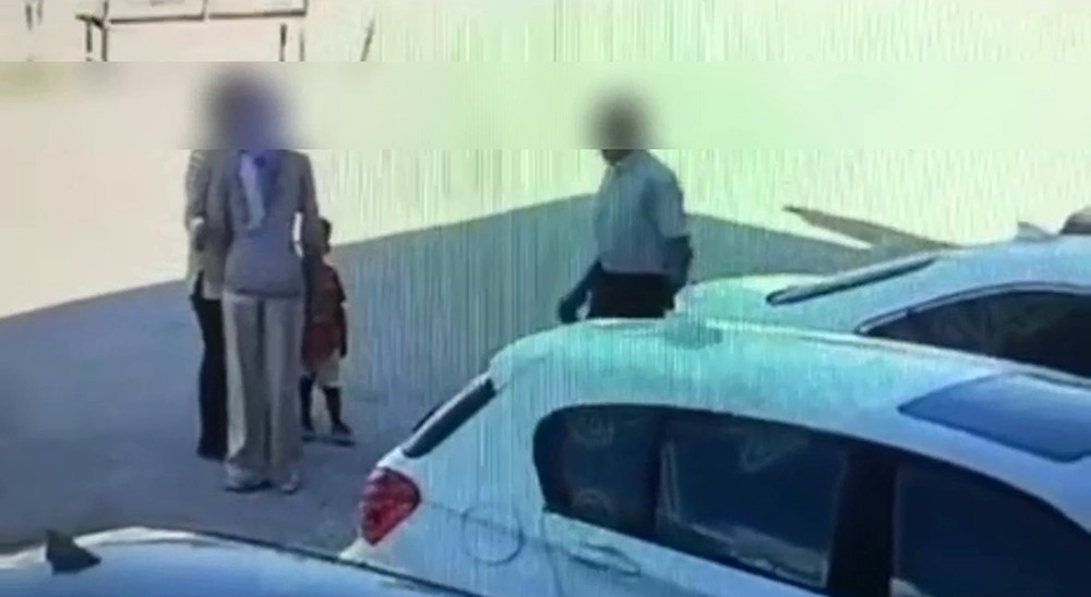 75 yaşındaki adamı seninle evleneceğin diyerek kandıran 30 yaşındaki kadın, altınları alıp baklava bahanesiyle kaçtı