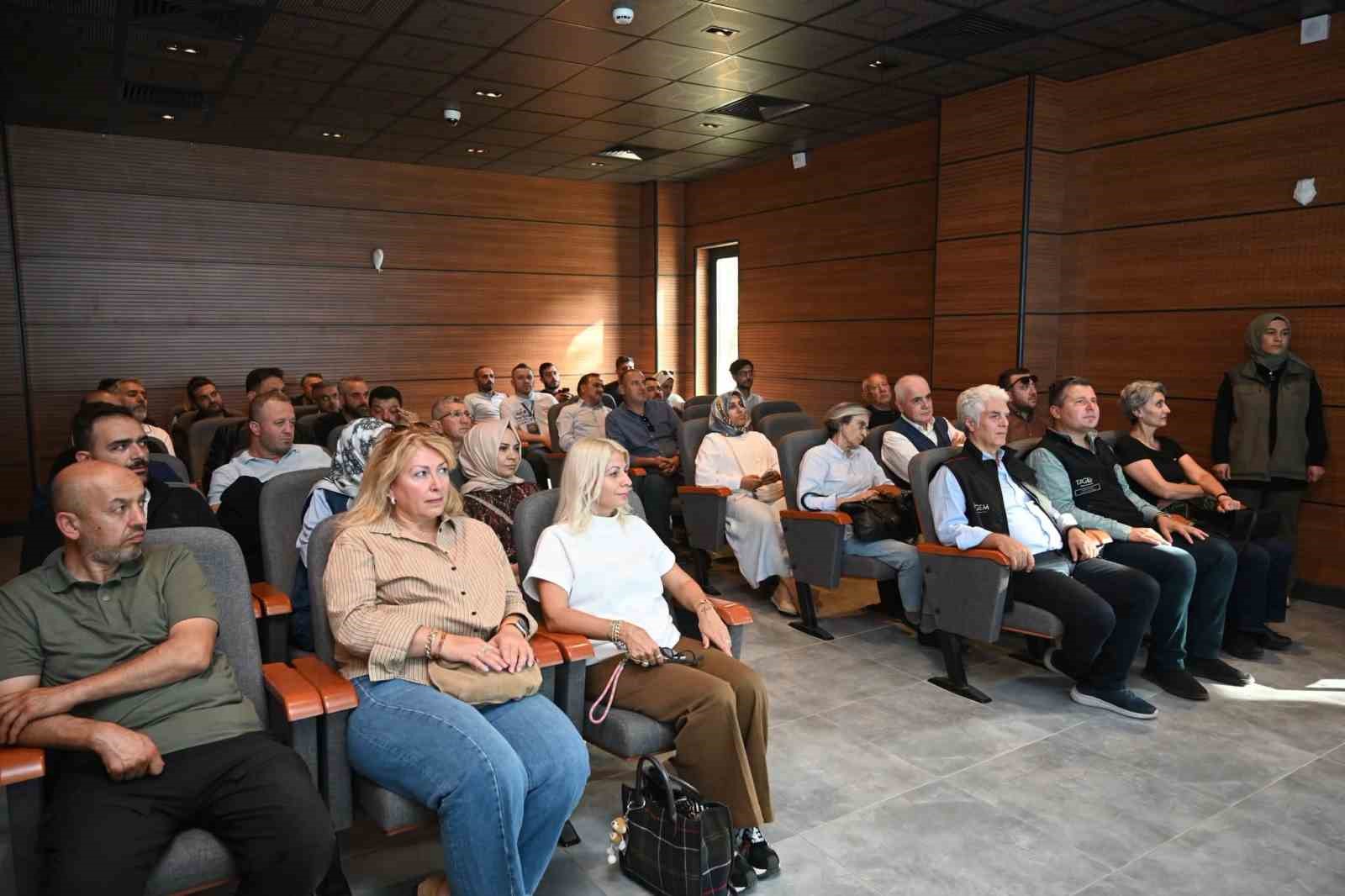Bandırma’da kaz yetiştiriciliği çalıştayı tamamlandı