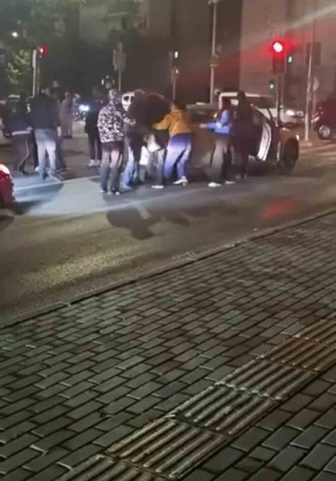 Bursa’da iki aile arasındaki kavga kamerada