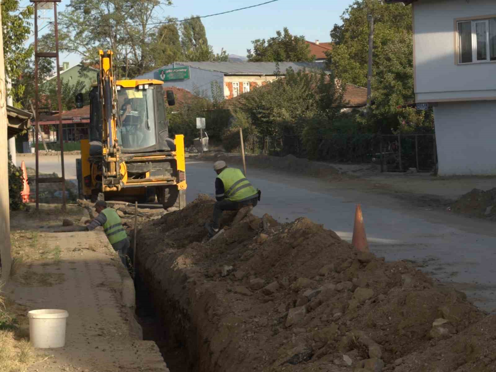 Simav’da doğalgaz çalışmaları Yeşilova Mahallesi’ne ulaştı