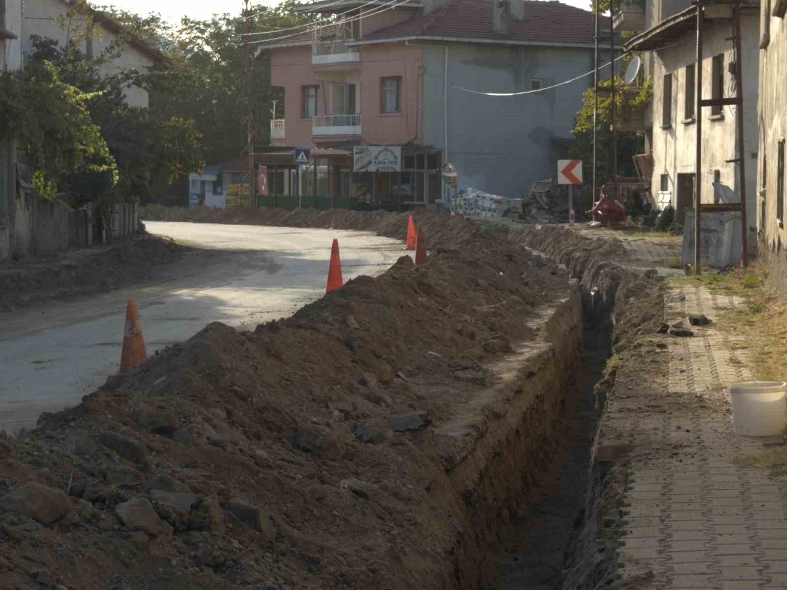 Simav’da doğalgaz çalışmaları Yeşilova Mahallesi’ne ulaştı