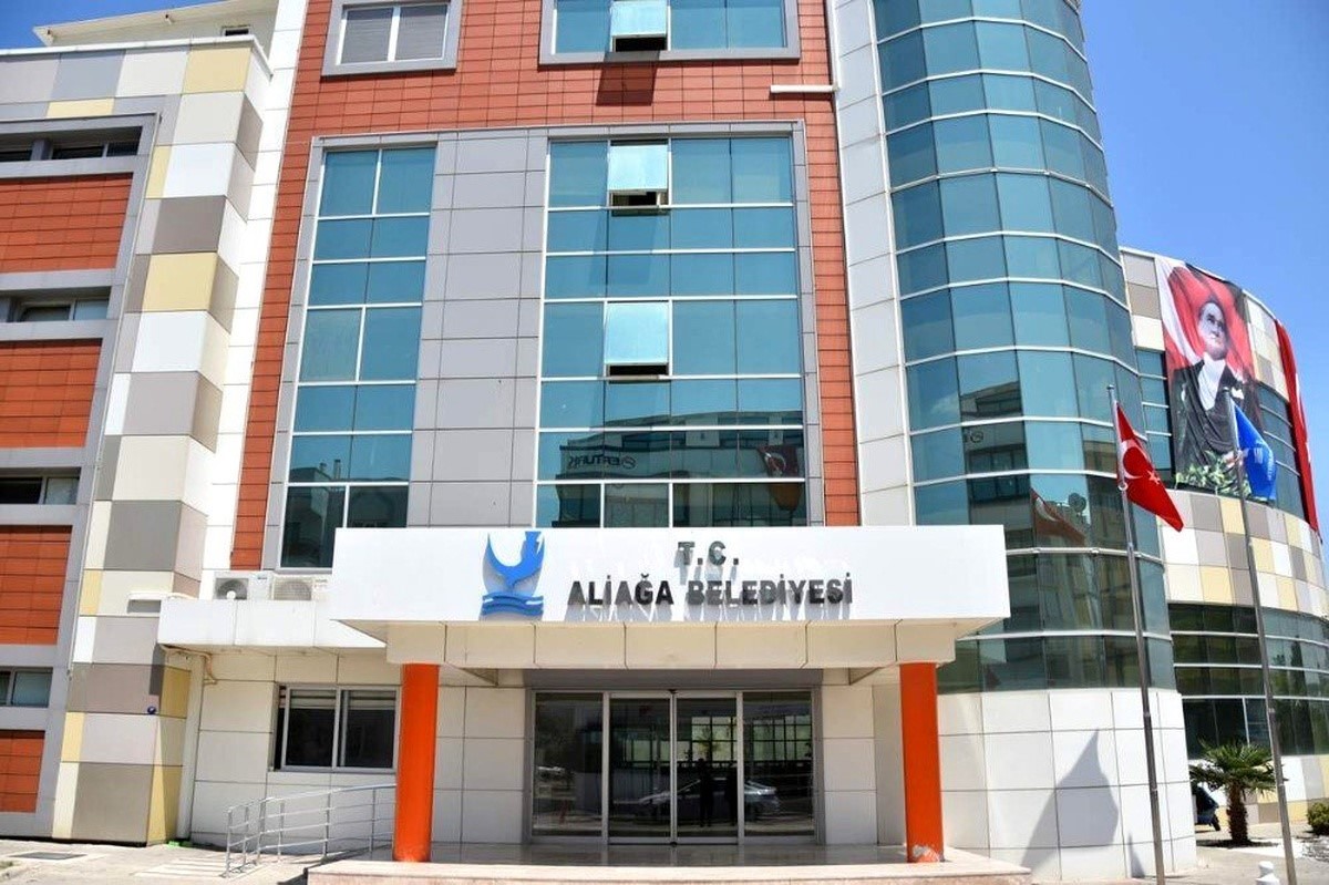 Aliağa Belediyesi’nde yeni müdürler belirlendi