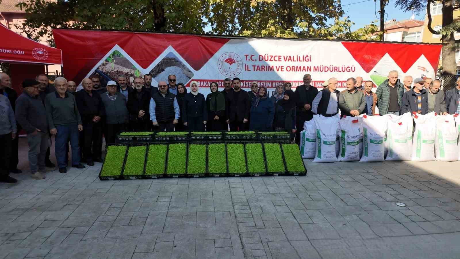Düzce’de çiftçilere 2,6 milyon TL’lik fide ve tohum desteği