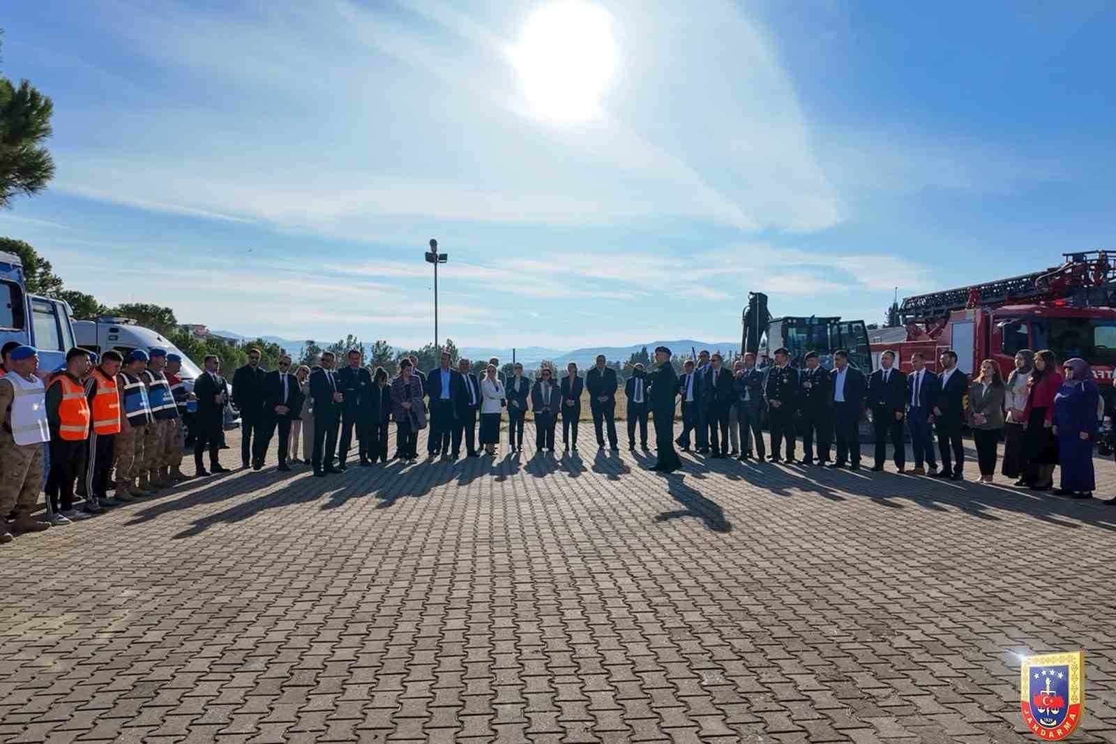 Jandarma ekiplerine Ceza İnfaz Koruma Hizmetleri Kursu verildi