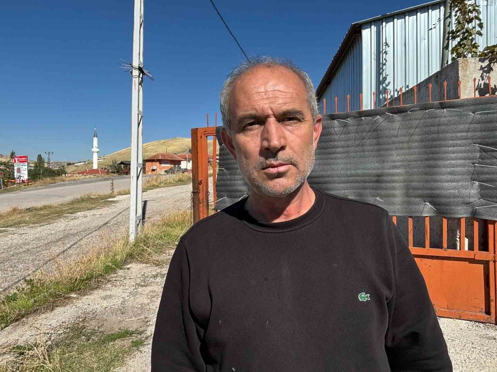 Kredi kartı başvurusu yaptığını sanarken 412 bin lirası dolandırıldı