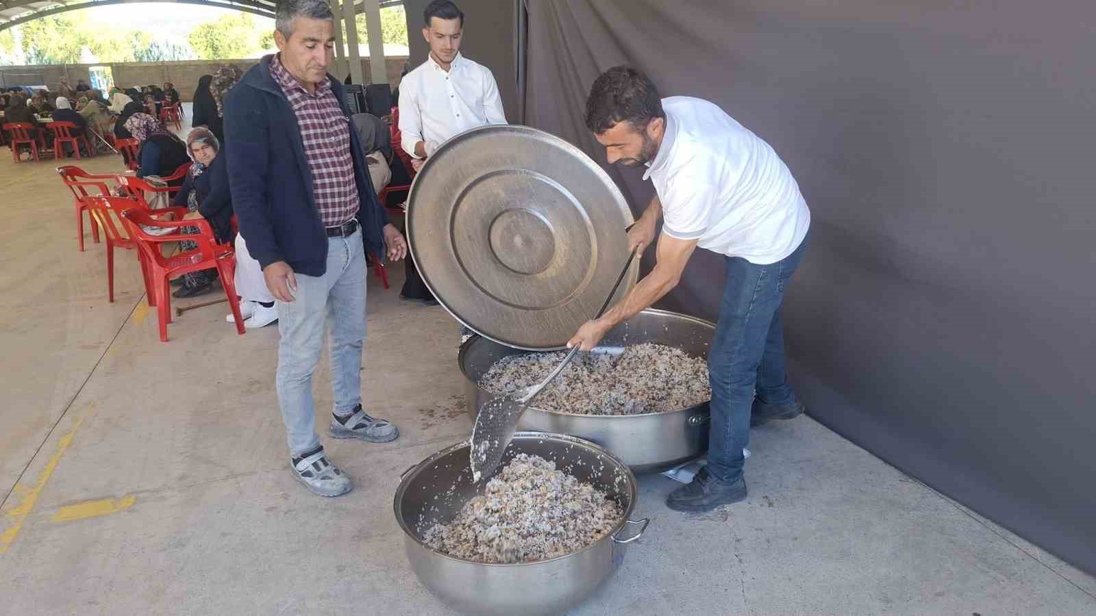 Hisarcık’ta Hak’ka şükür ve yağmur duası geleneği yaşatıldı