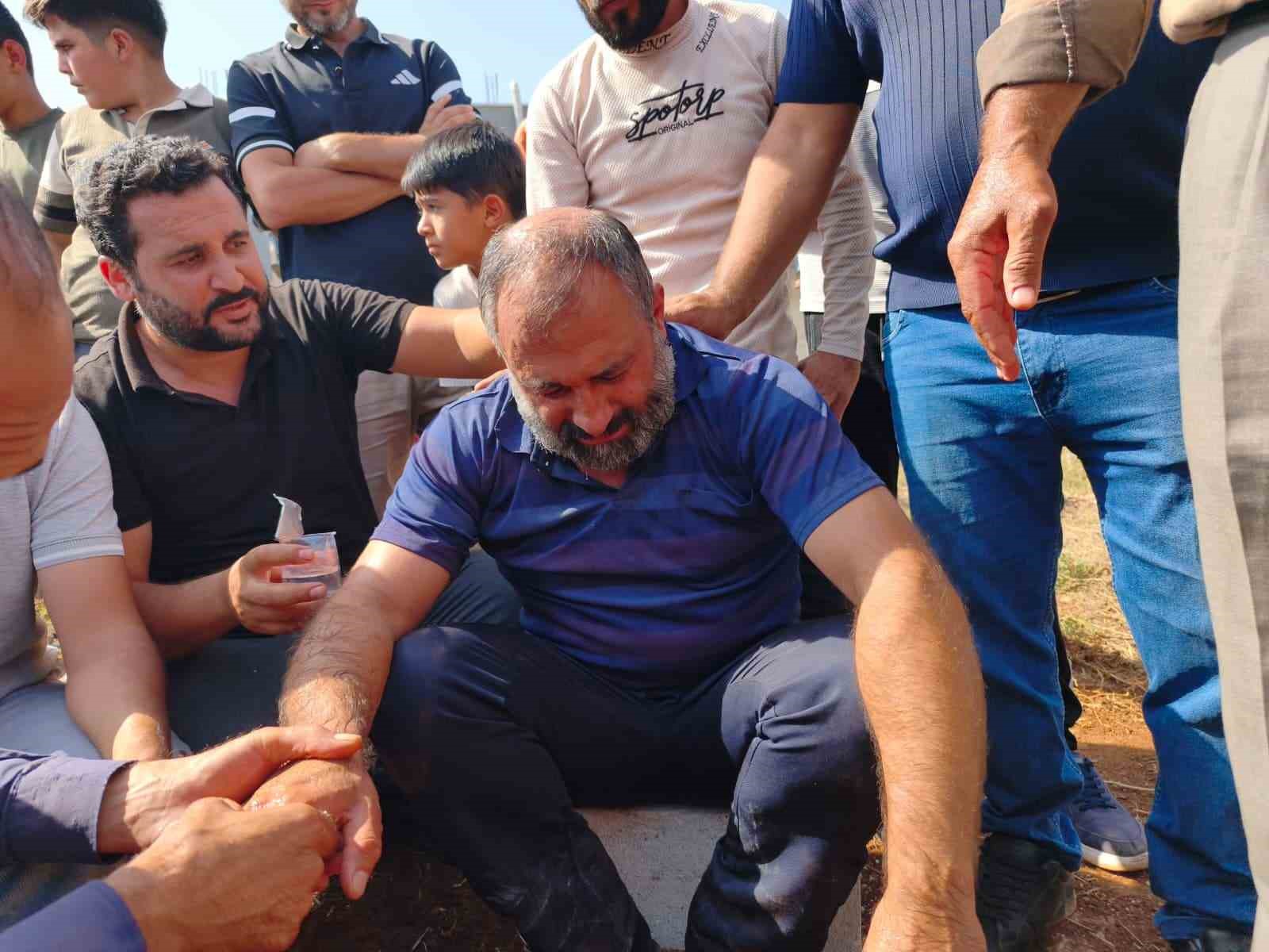 Eşi 3. çocuklarına hamile olan genç adamın günler sonra bulunan naaşı, kendisiyle birlikte can veren kardeşinin yanına defnedildi